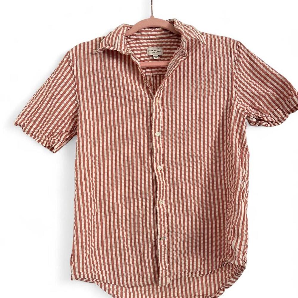 Men’s Club Monaco white & red striped textured button up in a S